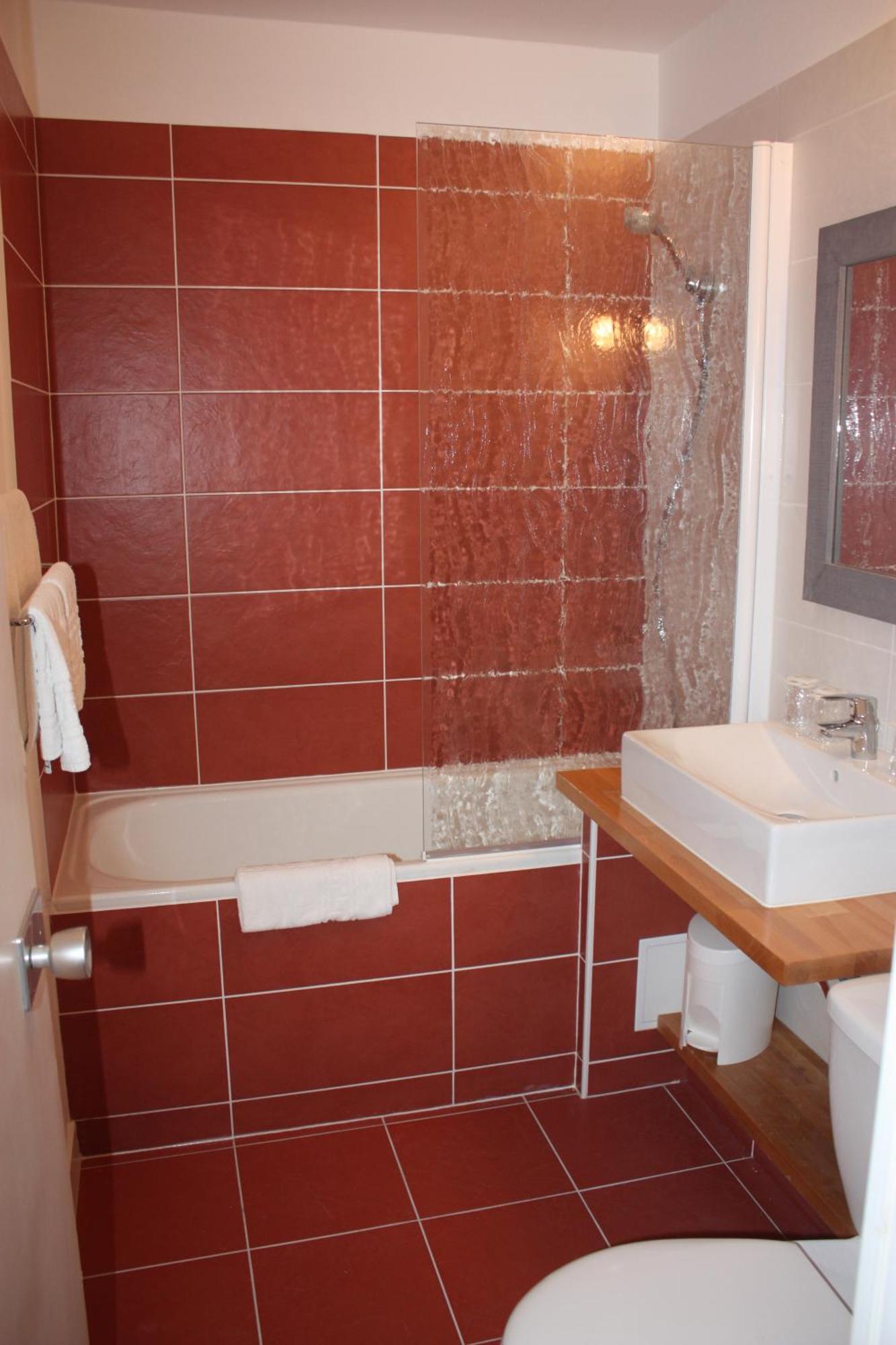 Hotel Latitude Ouest Restaurant&spa